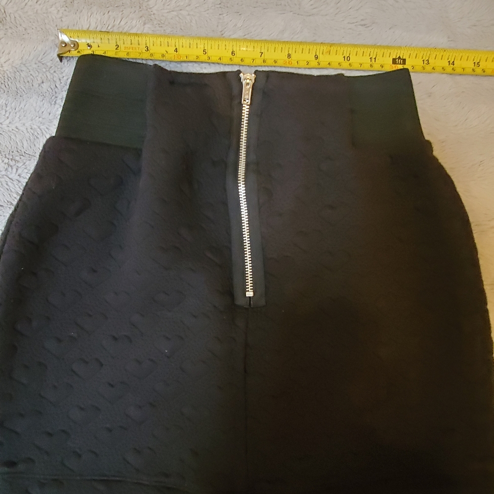 Trafaluc mini skirt - Picture 4 of 5